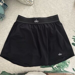 Alo yoga skirt